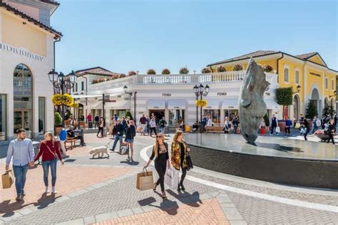 serravalle outlet shuttle